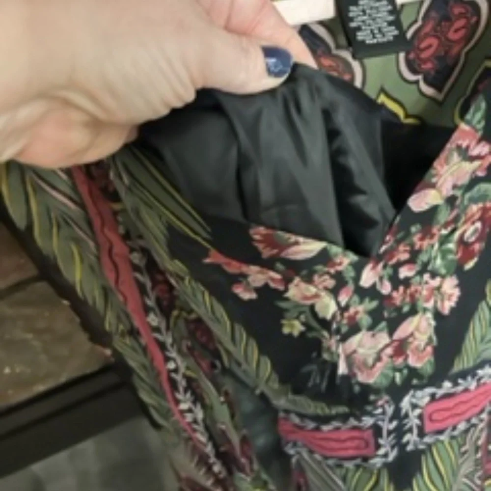 Dress - Picture 2 of 5